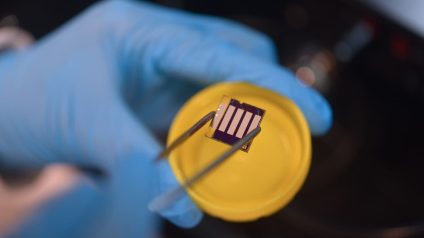 Rinnovabili • Tin halide perovskites achieve world record in solar conversion