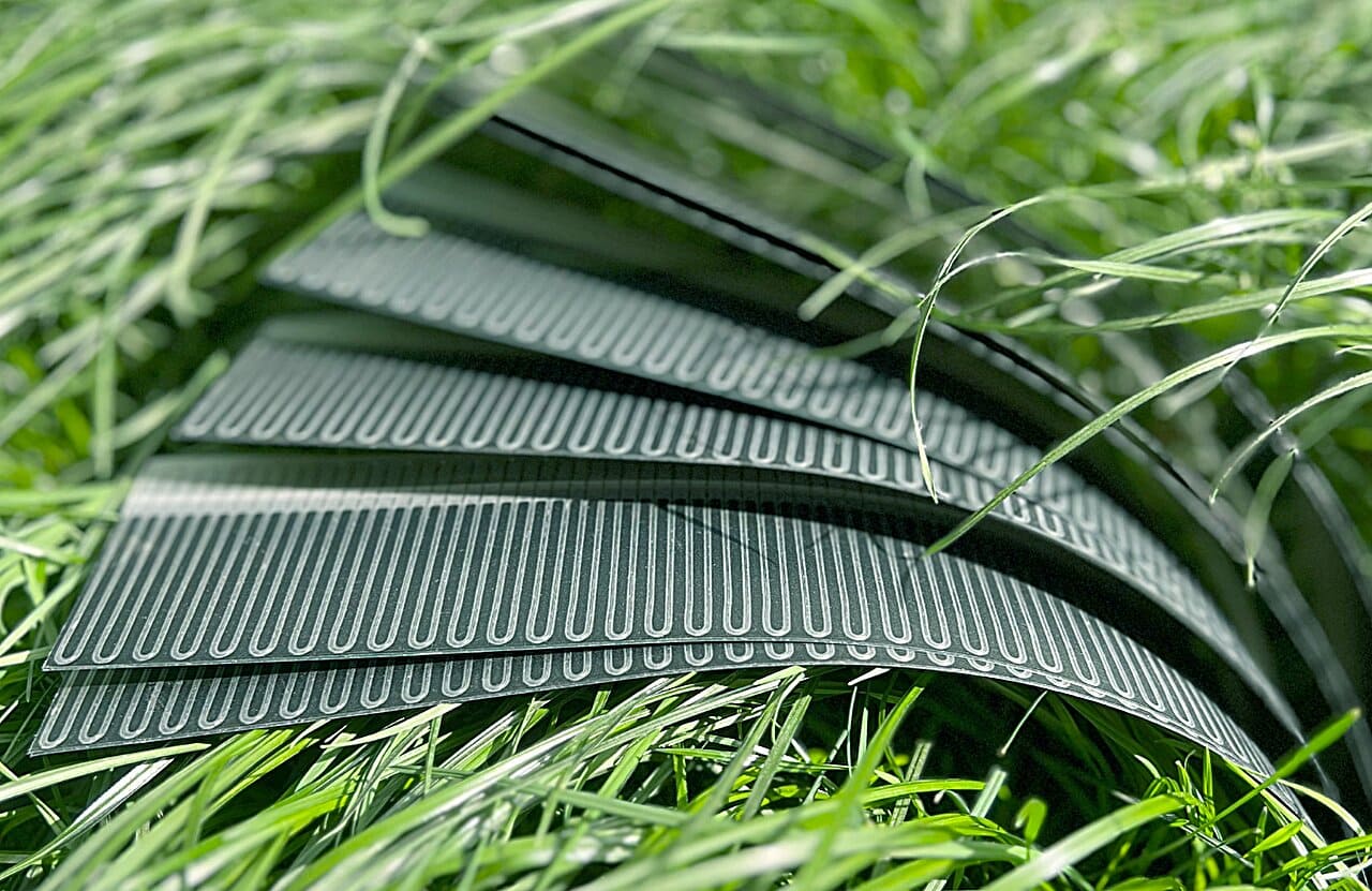 Photovoltaic perovskite CIGS: ultra-flexible solar tech