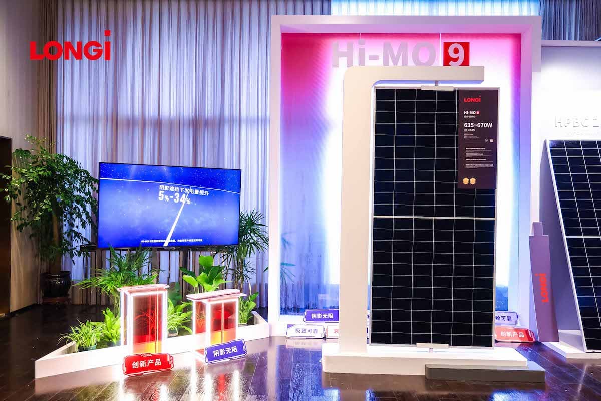 Back contact photovoltaics: high-efficiency solar at lower cost