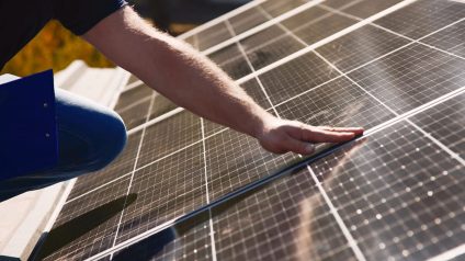 Rinnovabili • Global photovoltaic capacity reaches 2.2 TW in 2024
