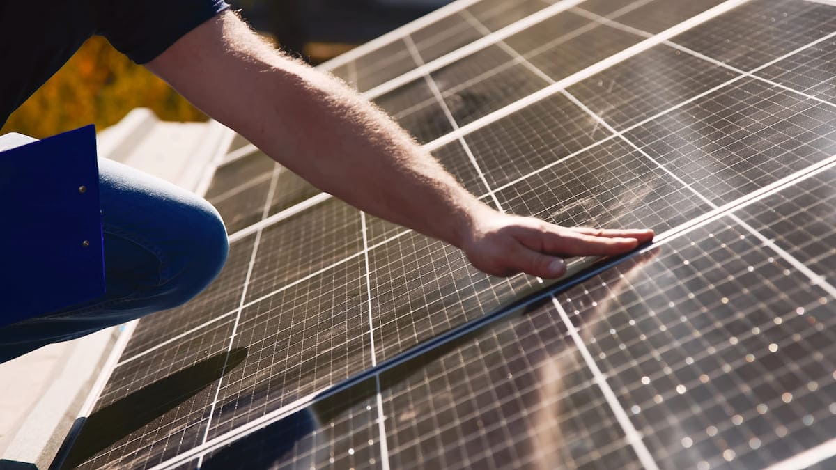 Global photovoltaic capacity reaches 2.2 TW in 2024