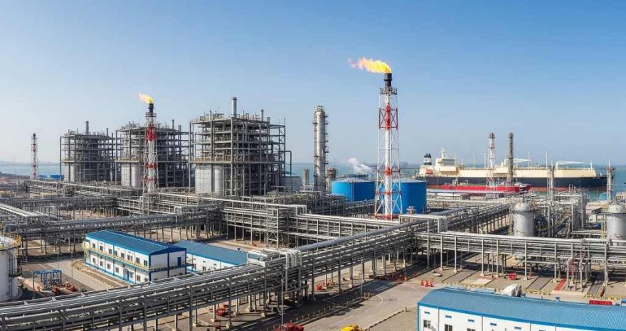 Rinnovabili • liquefied natural gas capacity set for historic growth by 2030