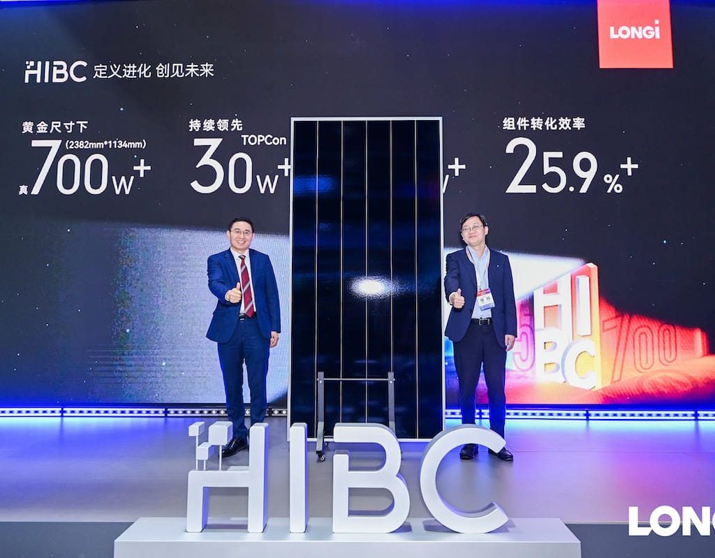 Rinnovabili • 700 W solar module by LONGi sets 25.9% efficiency record