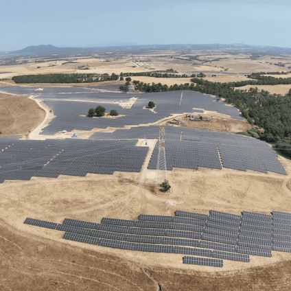 Rinnovabili • Iberdrola leads clean energy transition with new solar plant in Italy