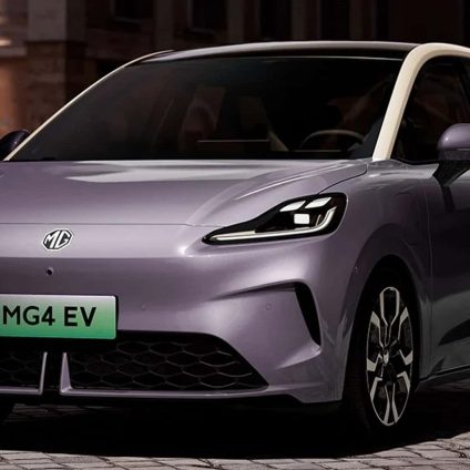 Rinnovabili • MG4 electric car debuts with semi-solid-state battery