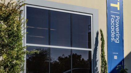 Rinnovabili • Organic photovoltaic facade, the first real-world building installation