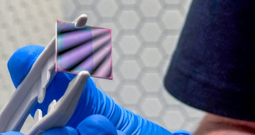 Rinnovabili • Quantum battery holds charge 1,000 times longer in major breakthrough