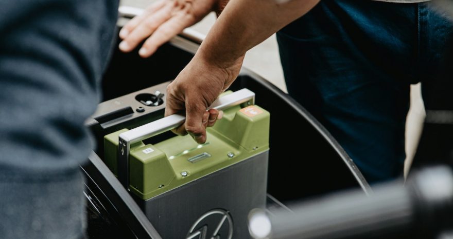 Rinnovabili • Battery swap and renewables, a profitable model in 5 years