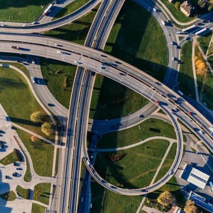 Rinnovabili • Cybersecurity in transportation sees 48% rise in attacks