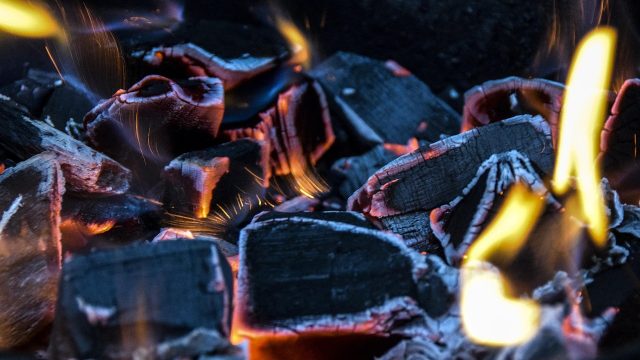 Rinnovabili • Global coal demand hits record levels but shows signs of decline