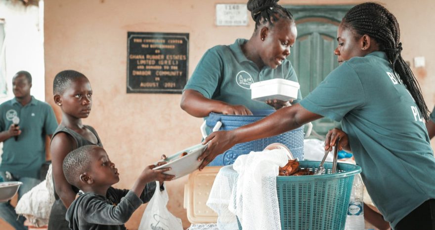 Rinnovabili ⢠Food crises in 2025, conflicts and aid cuts push millions toward famine