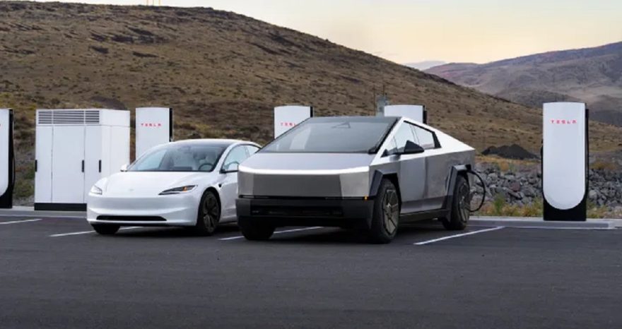 Rinnovabili ⢠Tesla Supercharger V4: ultrafast charging up to 500 kW
