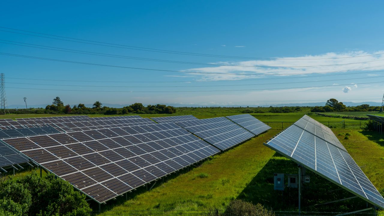 Rinnovabili • EIA November Outlook: US Electricity Demand Meets Fast Solar Growth
