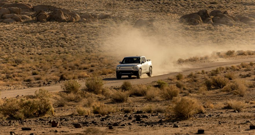 Rinnovabili ⢠The U.S. EV Marketās New Frontier: Rugged, Retro, and Reinvented