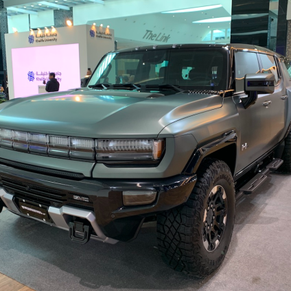 Rinnovabili • Electric Hummer reinvents an icon once known for pollution