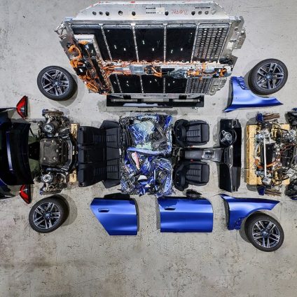 Rinnovabili • Electric vehicle battery recycling, bmw’s circular model