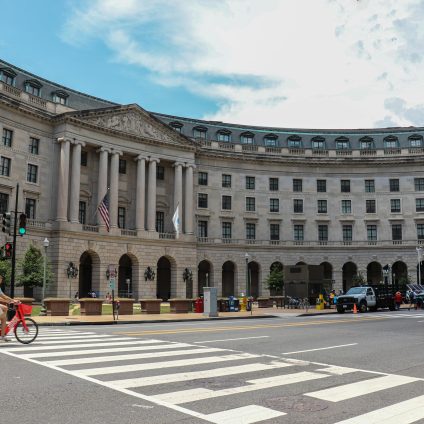 Rinnovabili • EPA climate rule faces repeal over endangerment finding