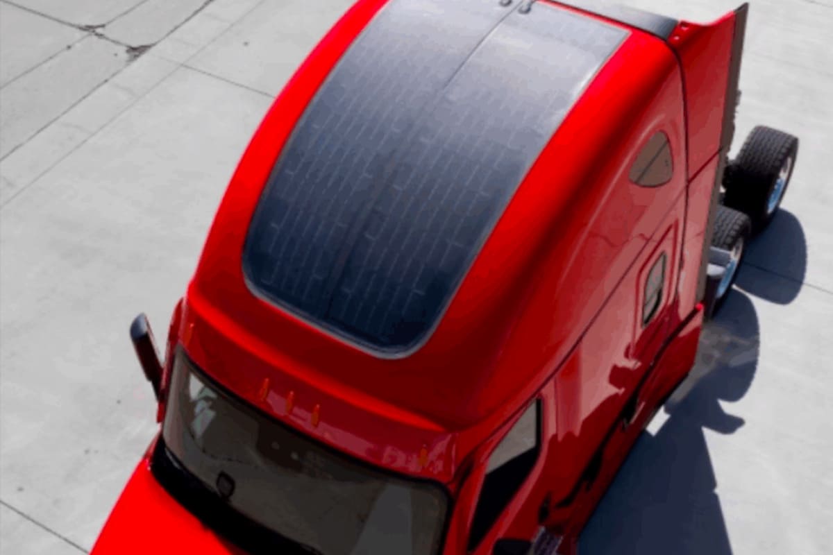 Solar panels for trucks: fuel and emissions cuts