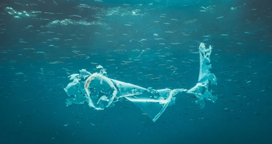 Rinnovabili • Ocean Plastic Islands: AI & Satellite Data Revolutionize Detection