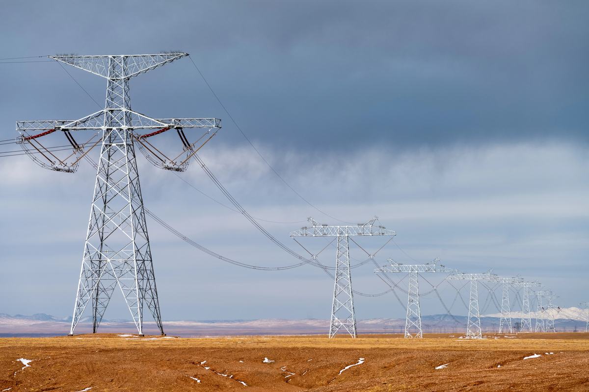 Rinnovabili • China wind and solar slowed by grid and coal