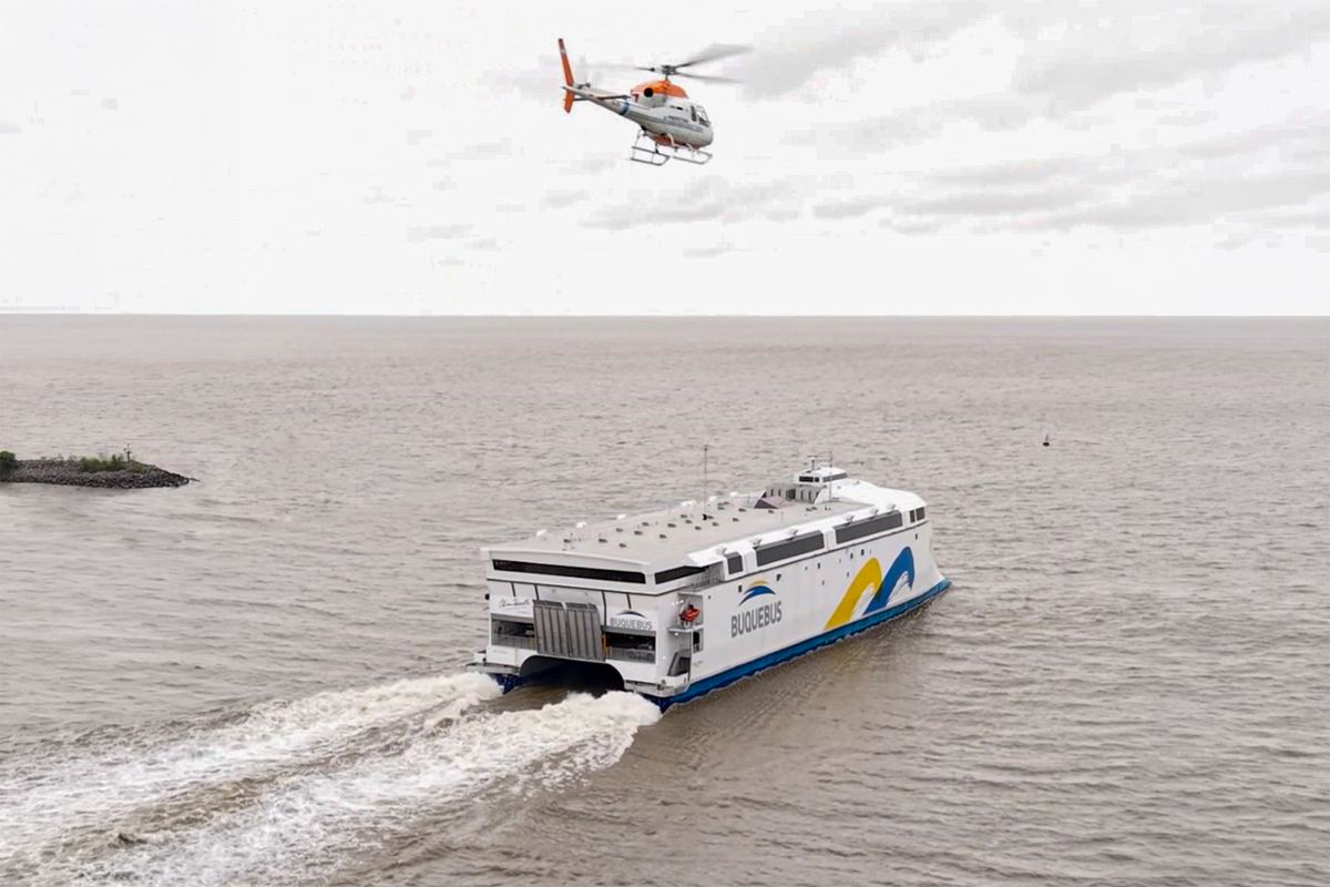 Rinnovabili • World's largest battery-electric ferry begins passenger service between Argentina and Uruguay